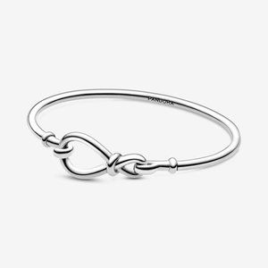 💉Pandora Infinity Knot Bangle